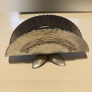 Vintage Rodney Kent floral design hammered aluminum napkin holder 5.5”W 3”H